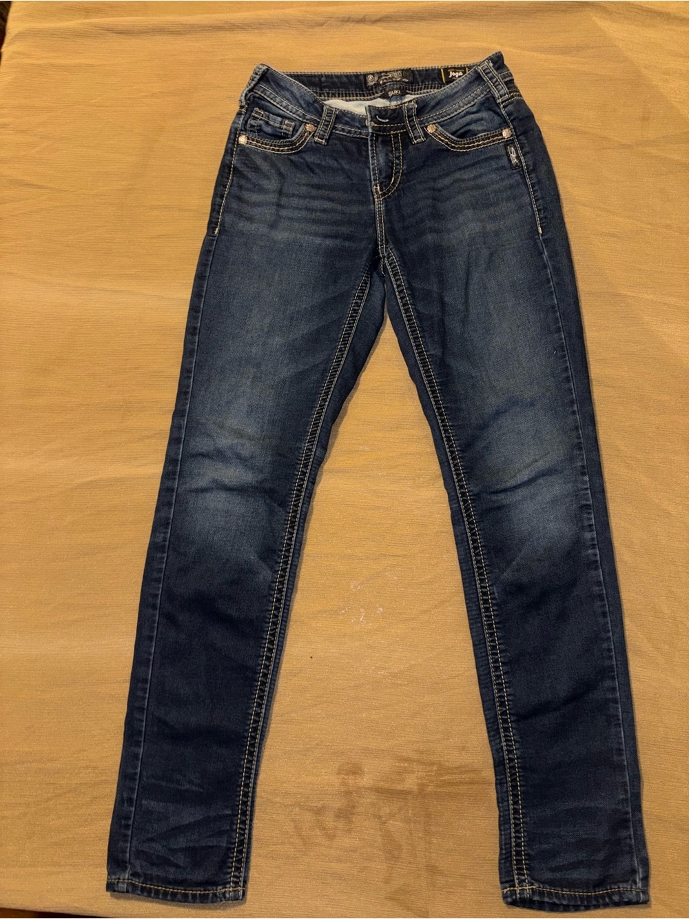 Silver Jeans Dark Wash Women's Slim Jeans - Blue waist 26”